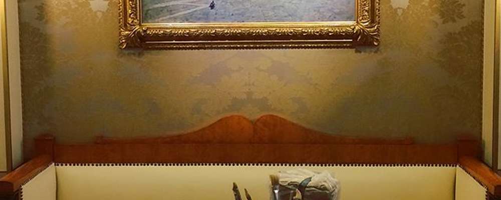 Metti un pomeriggio al magnifico #LondraPalace a creare con la #ceramica e a immaginare laboratori da ubriachi ! Bella esperienza! #chiarasonda #relaischateaux #RCexperience #RCmoment #londrabar #aspassoconromi #rominvenice #veniceblogger #travelblogger #venezia #mytravelgram #instatravel #veneziadavivere #visitveneto #visitvenezia *** Beautiful new experience for travellers in #venice. #staytuned