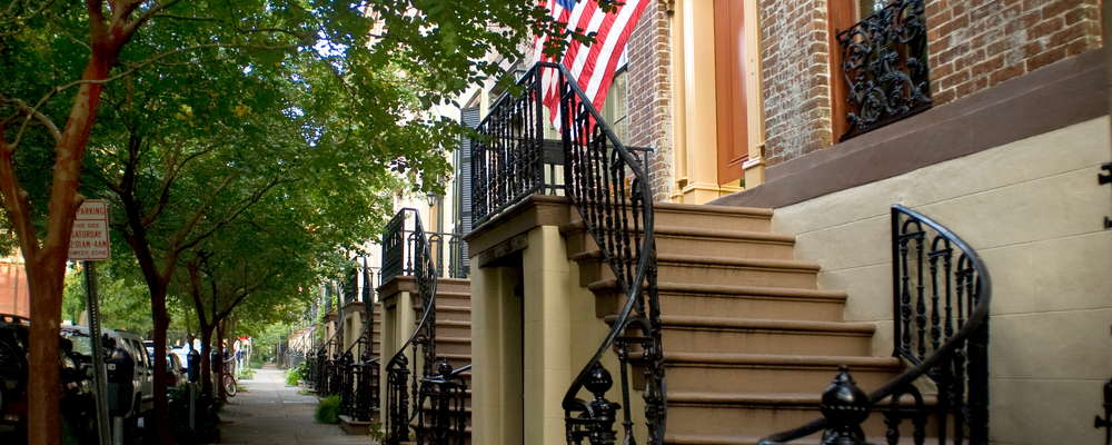 Welcome to our historic B&B in the historic district!