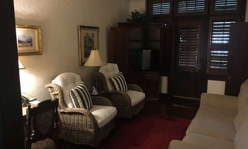 King Suite Sitting Area King Suite Sitting Area