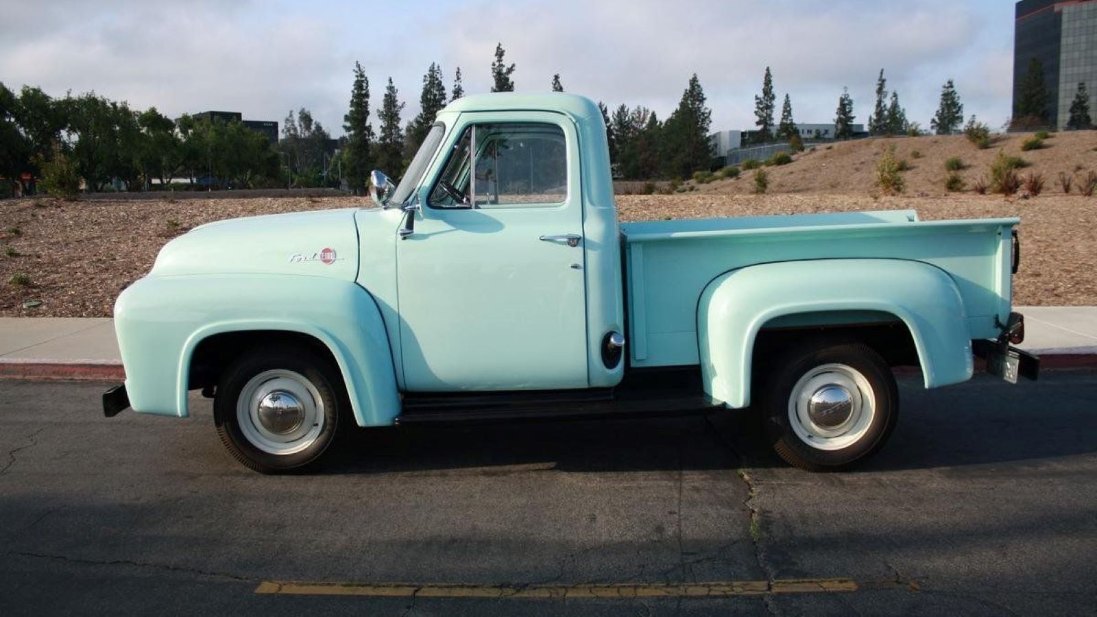 Light Blue 1955 F-100 Makes a Case for Stock | Ford-trucks