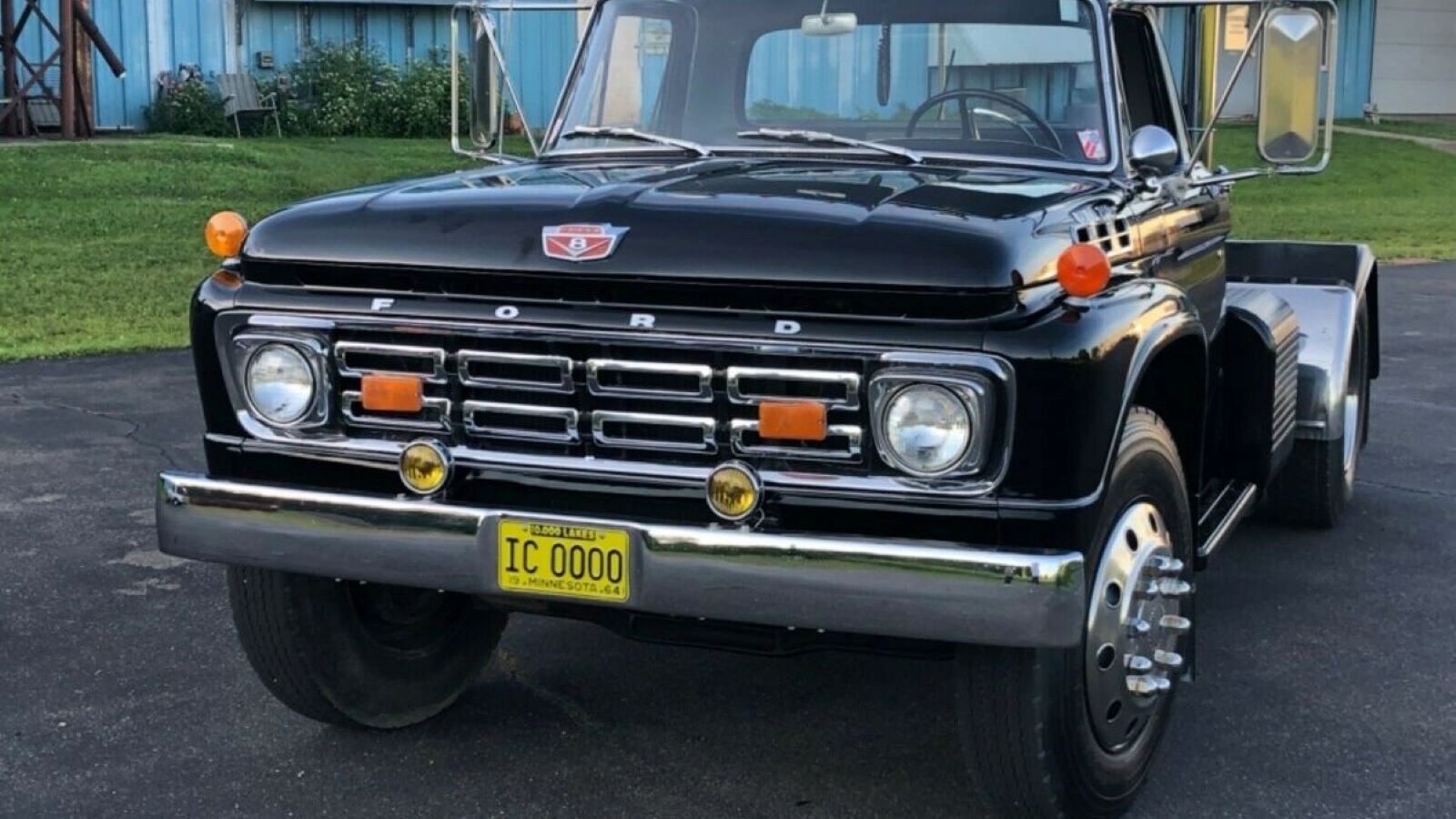 1964 Ford Custom Dually Is Unlike Anything We've Seen | Ford-trucks