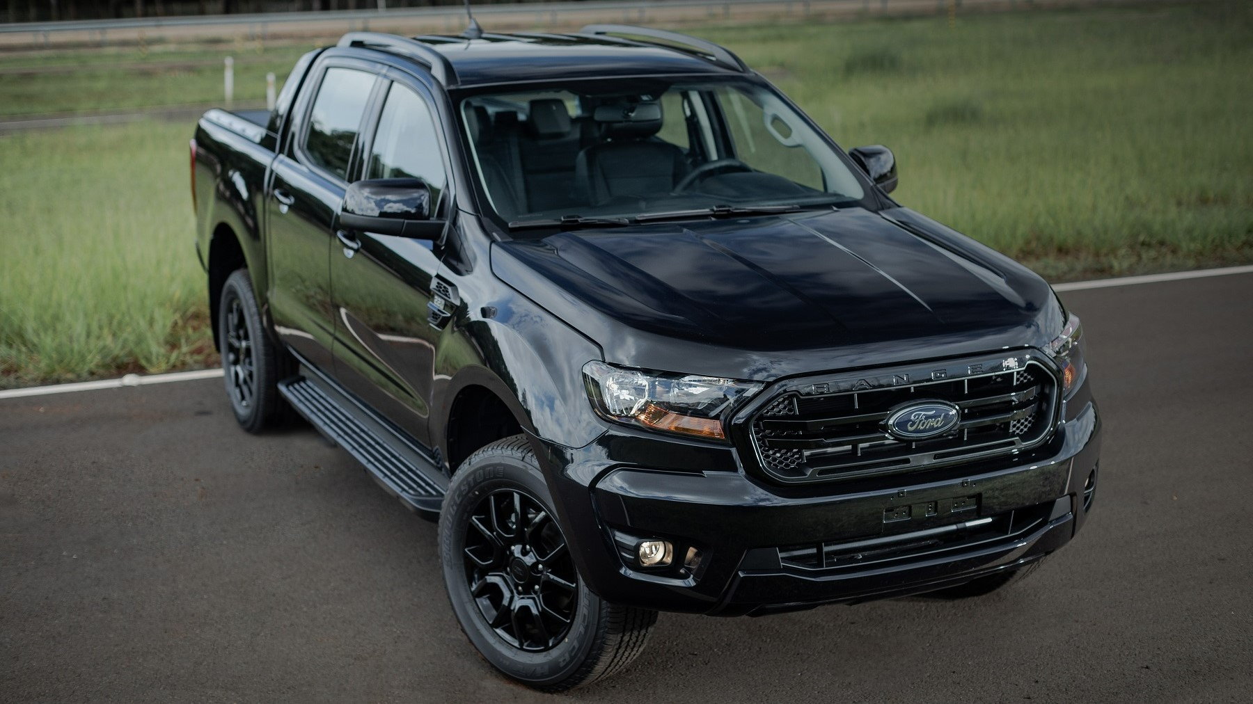 2022 Ford Ranger Black Goes Dark in Brazil | Ford-trucks