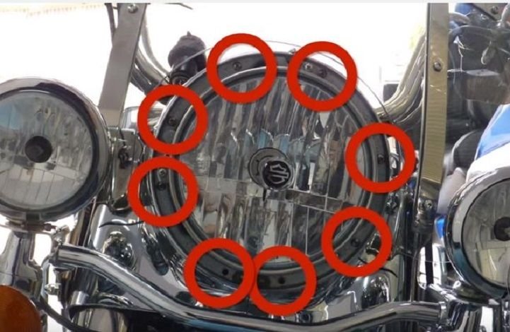 Harley Davidson Touring Installing HID Headlights