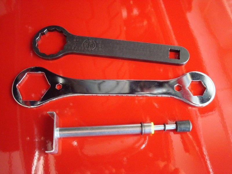 Tools to adjust drive belt