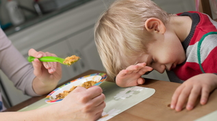 picky child refusing to eat cereal
