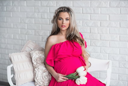 pregnant woman with blonde hair
