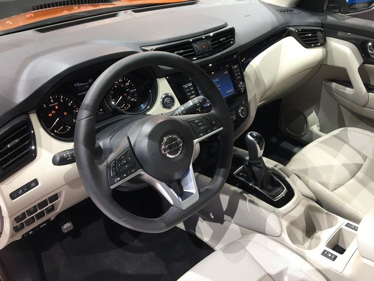 2018 Nissan Rogue Sport interior