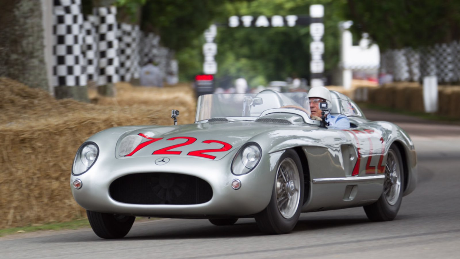 7 Amazing Facts About The Mercedes Benz 300 Slr 722 Mbworld
