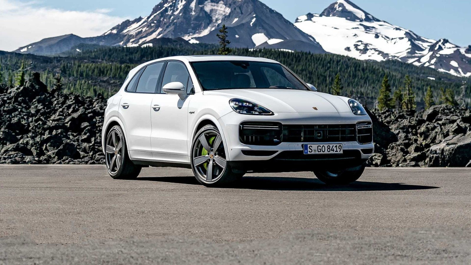 Porsche Cayenne Turbo S EHybrid is the Future of