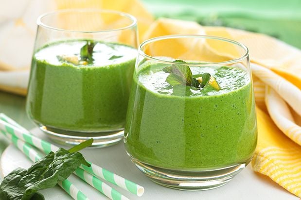 A green smoothie with vanilla and spinach