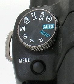 sony_a33_mode_dial_and_menu_button.jpg