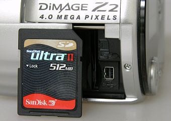 Minolta DiMAGE Z2