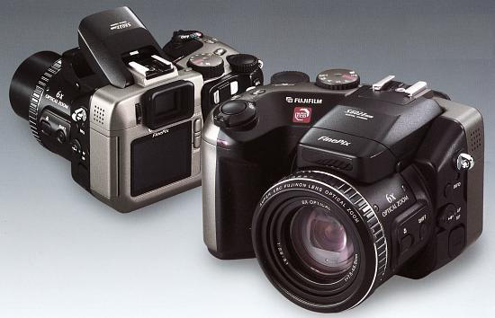 Fujifilm FinePix S602 Zoom.  Photo (c) 2002 Steve's Digicams
