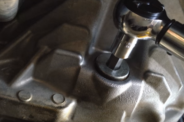 Toyota Tundra 2000-Present: How to Change Front and Rear Differential