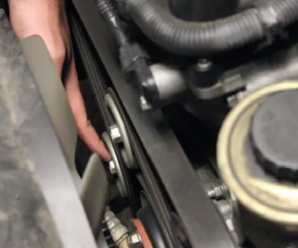 toyota tacoma serpentine drive belt replacement DIY how to