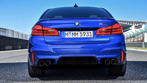 2018 BMW M5