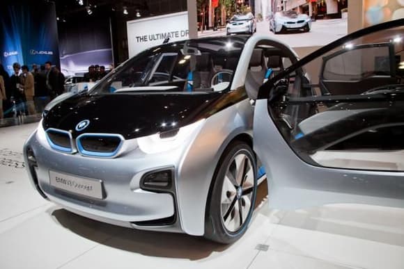 BMW i3 Concept-side-2.jpg