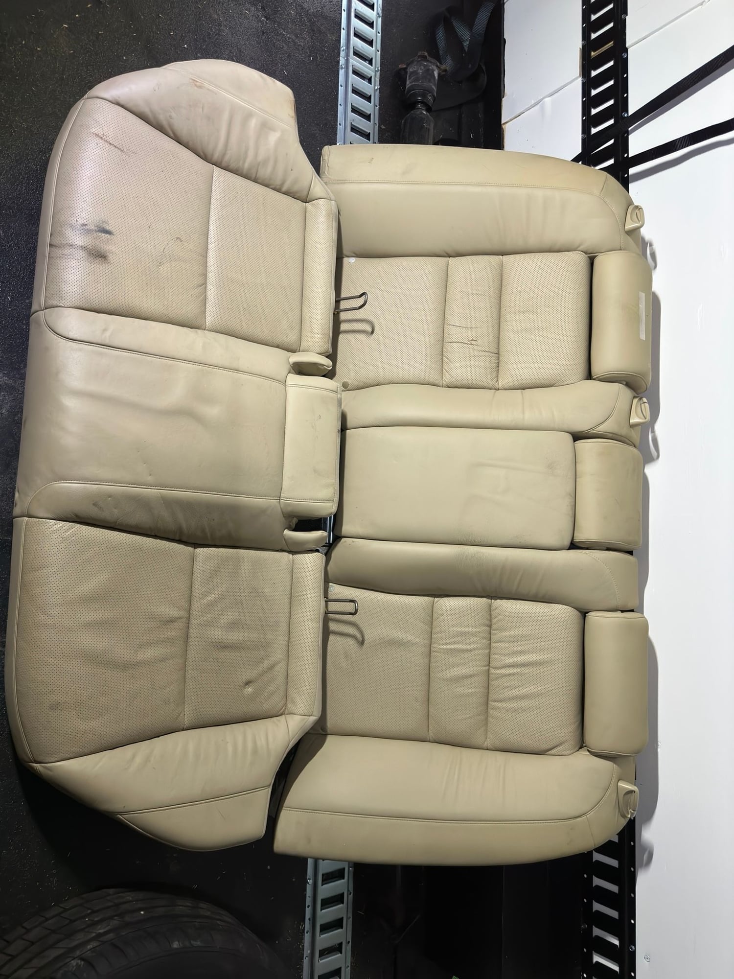 2006 Acura RL - REAR SEATS COMPLETE - Accessories - $150 - Katy, TX 77494, United States