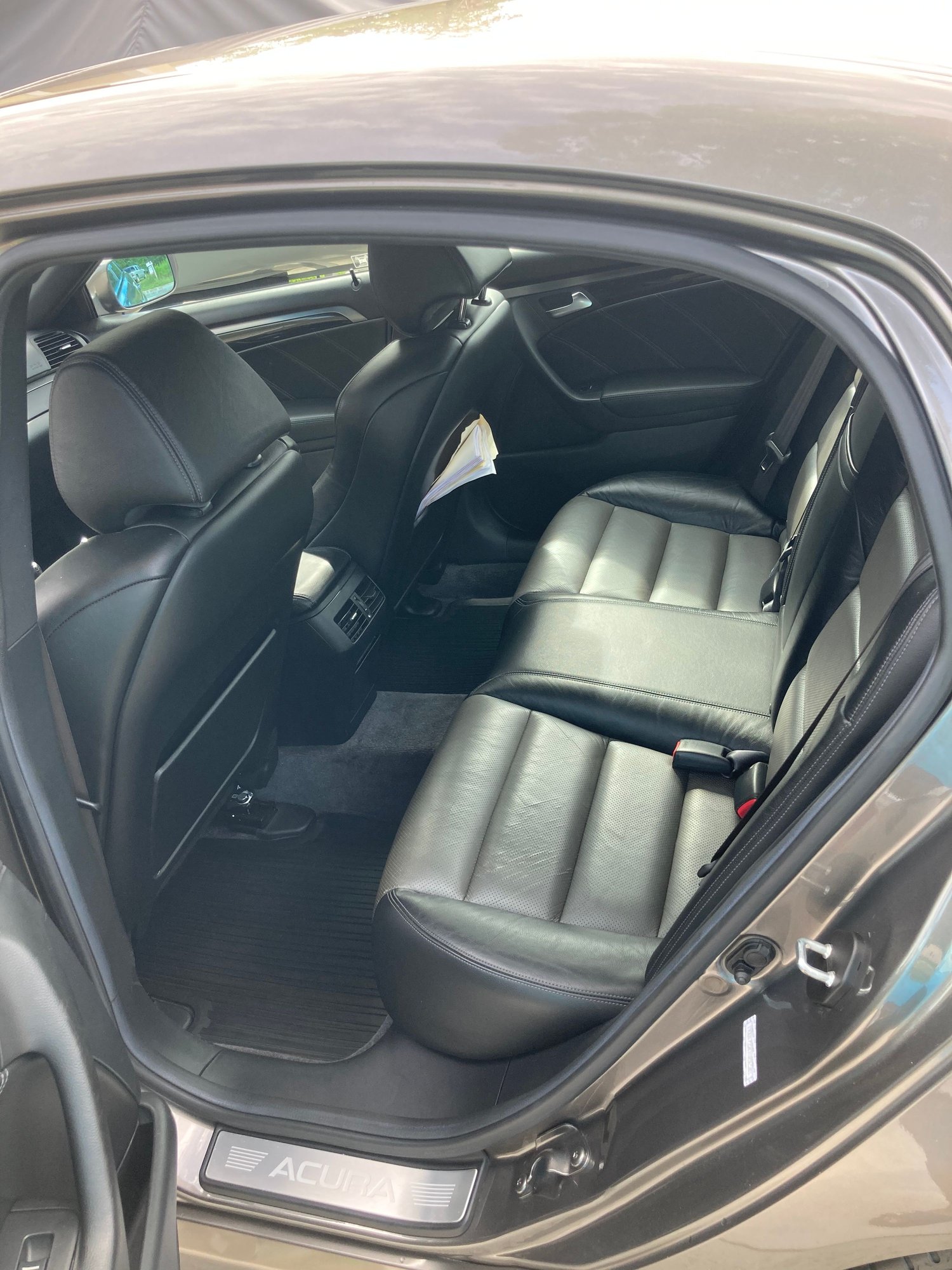 2007 Acura TL - CLOSED: 2007 Acura TL Type S. Manual 6 speed. - Used - VIN 19UUA75547A036503 - 62,200 Miles - 6 cyl - 2WD - Manual - Sedan - Brown - Irmo, SC 29063, United States