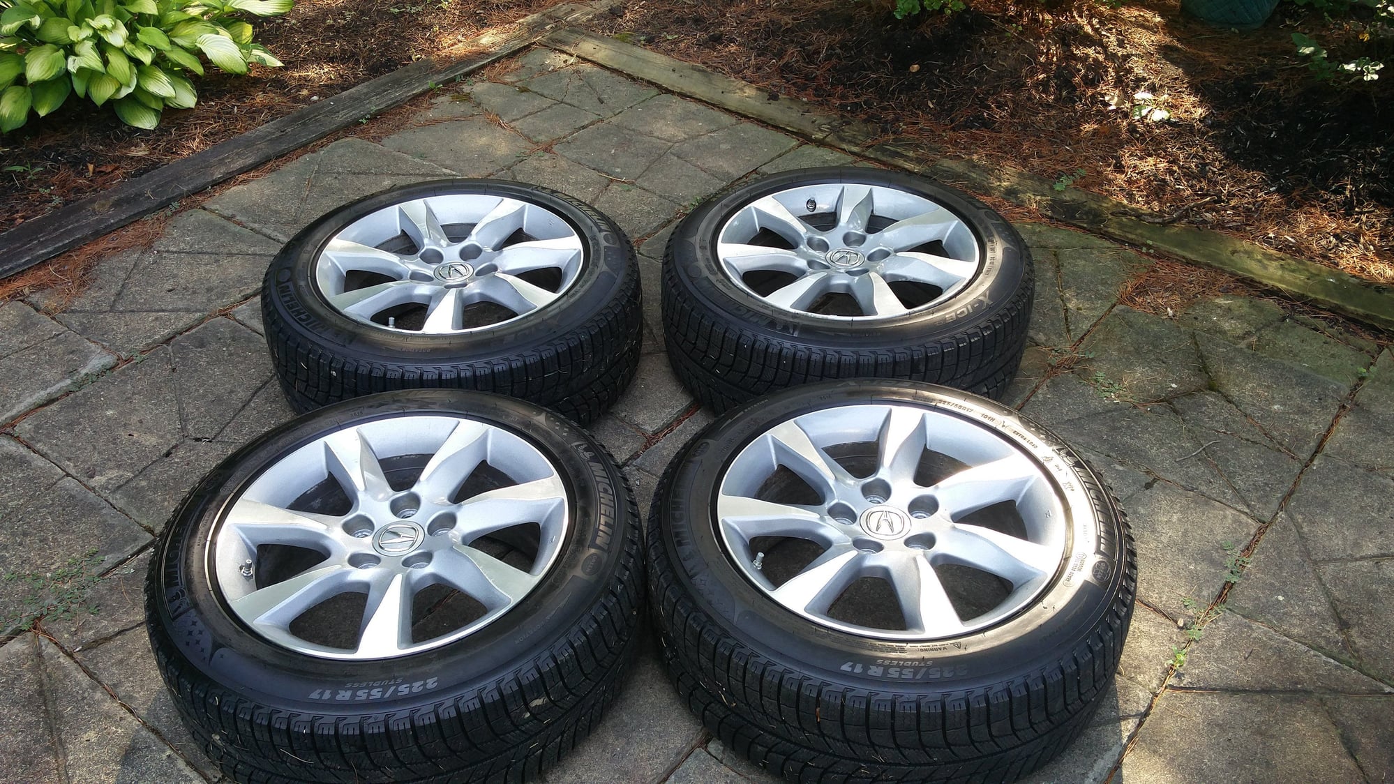 Wheels and Tires/Axles - FS: Acura TL/Honda OEM 17x8 Wheels TPMS&225/55/17 Michelin X-IceXI3Winter tires 5X120 - Used - Indianapolis, IN 46220, United States