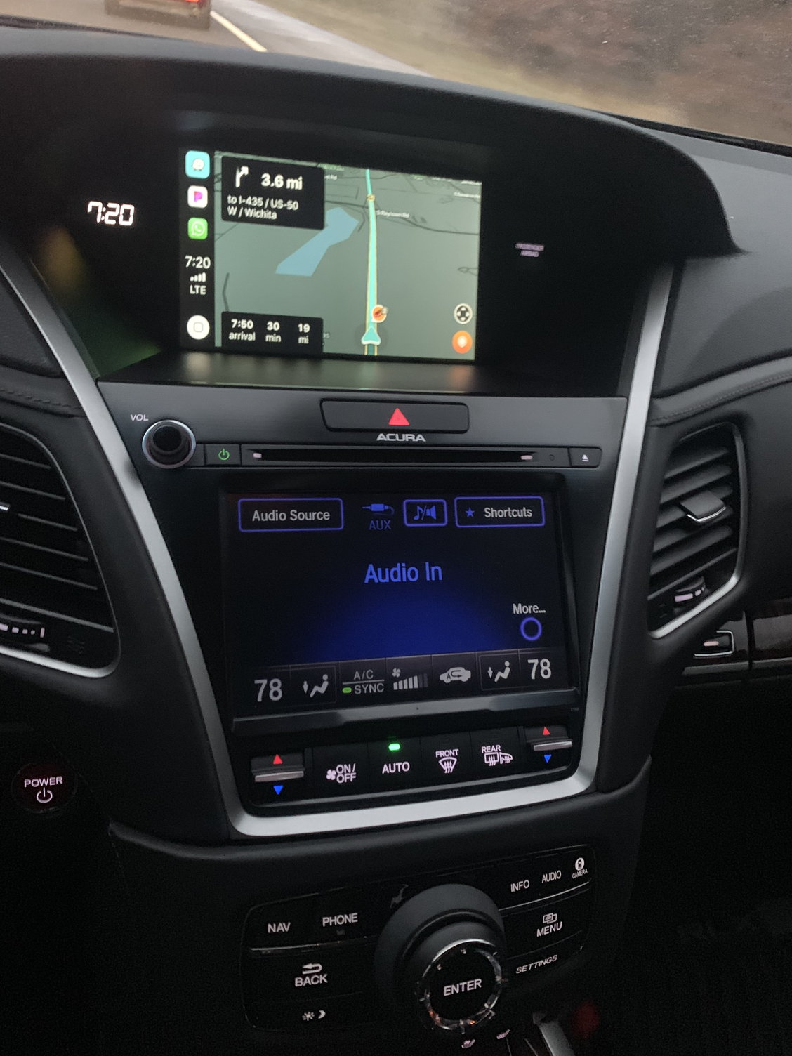 Add Apple CarPlay or Android Auto to your car with this HUD on