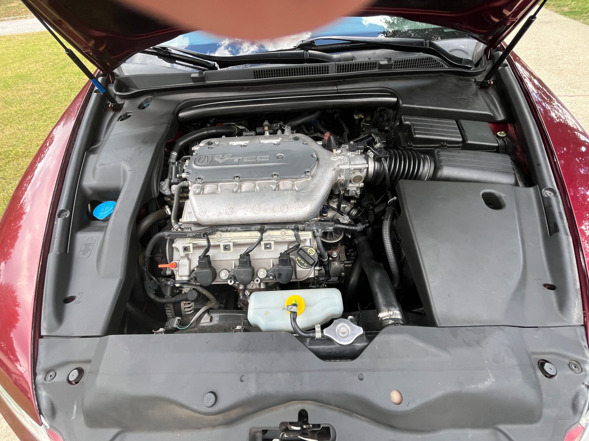 2006 Acura TL - 2006 Acura TL Lots of Upgrades & Tesla Head Unit / Needs rebuilt transmission - Used - VIN 19UUA66276A001905 - 119,000 Miles - 6 cyl - 2WD - Automatic - Sedan - Red - Greenville, SC 29687, United States