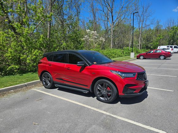 My 2020 RDX Aspec with Black vinyl roof, wellvisor rain guards and MGP paint macthing brake calipers