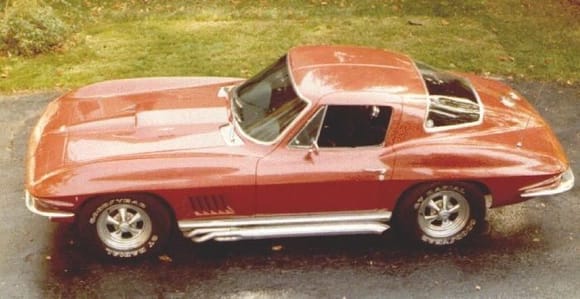 1967 StingRay Coupe. 427ci 435HP 3X2 carburation Chevrolet Performance Road Racing Headers & Sidepipes 4MT 3:70-1 Posi Rear.
