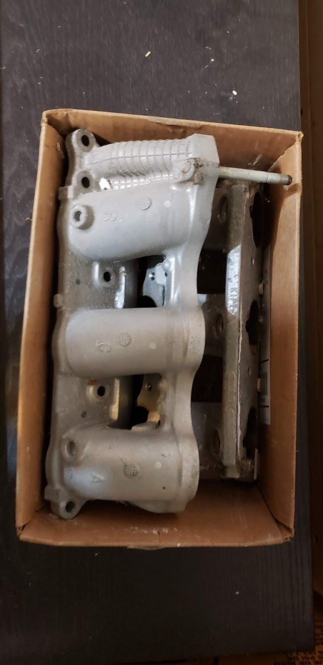 Engine - Intake/Fuel - CLOSED: FREE: 3G TL Intake Runners - Used - 2004 to 2008 Acura TL - Oconomowoc, WI 53066, United States