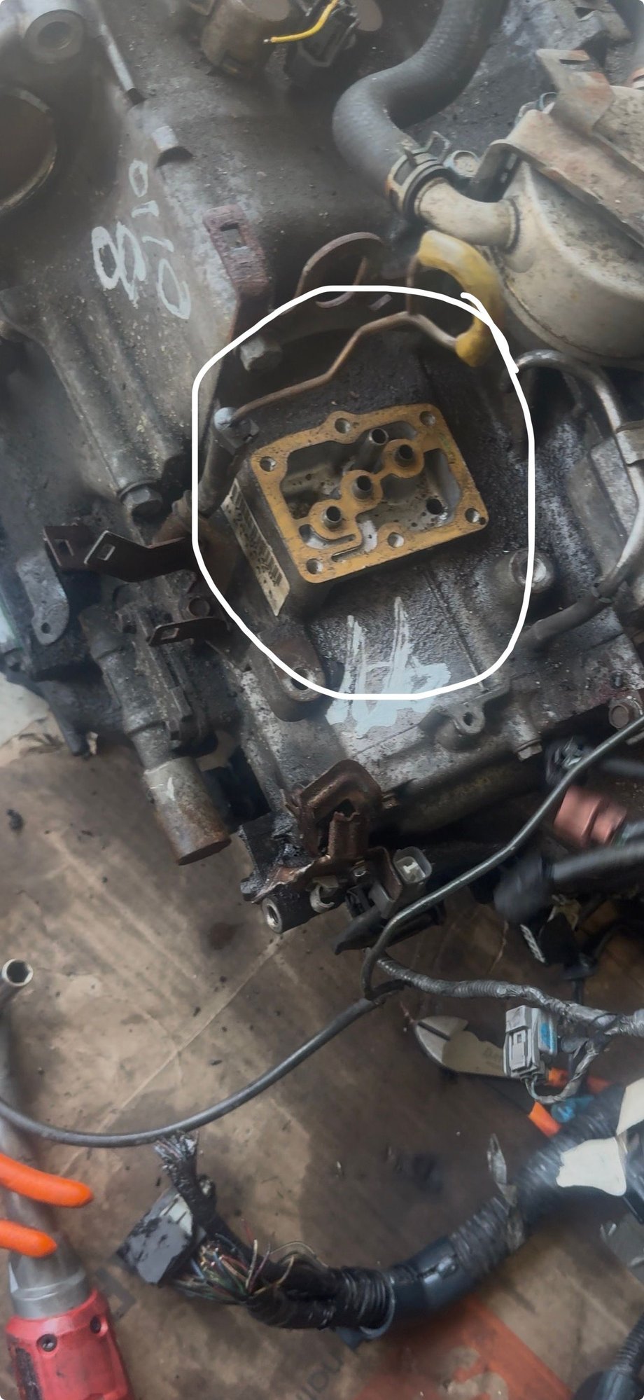 This is the av6 trans that�s missing that piece ofc 