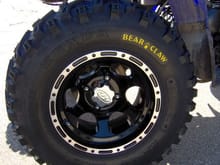Black ITP Type 7's with 25&quot; BearClaws                                                                                                                                                              