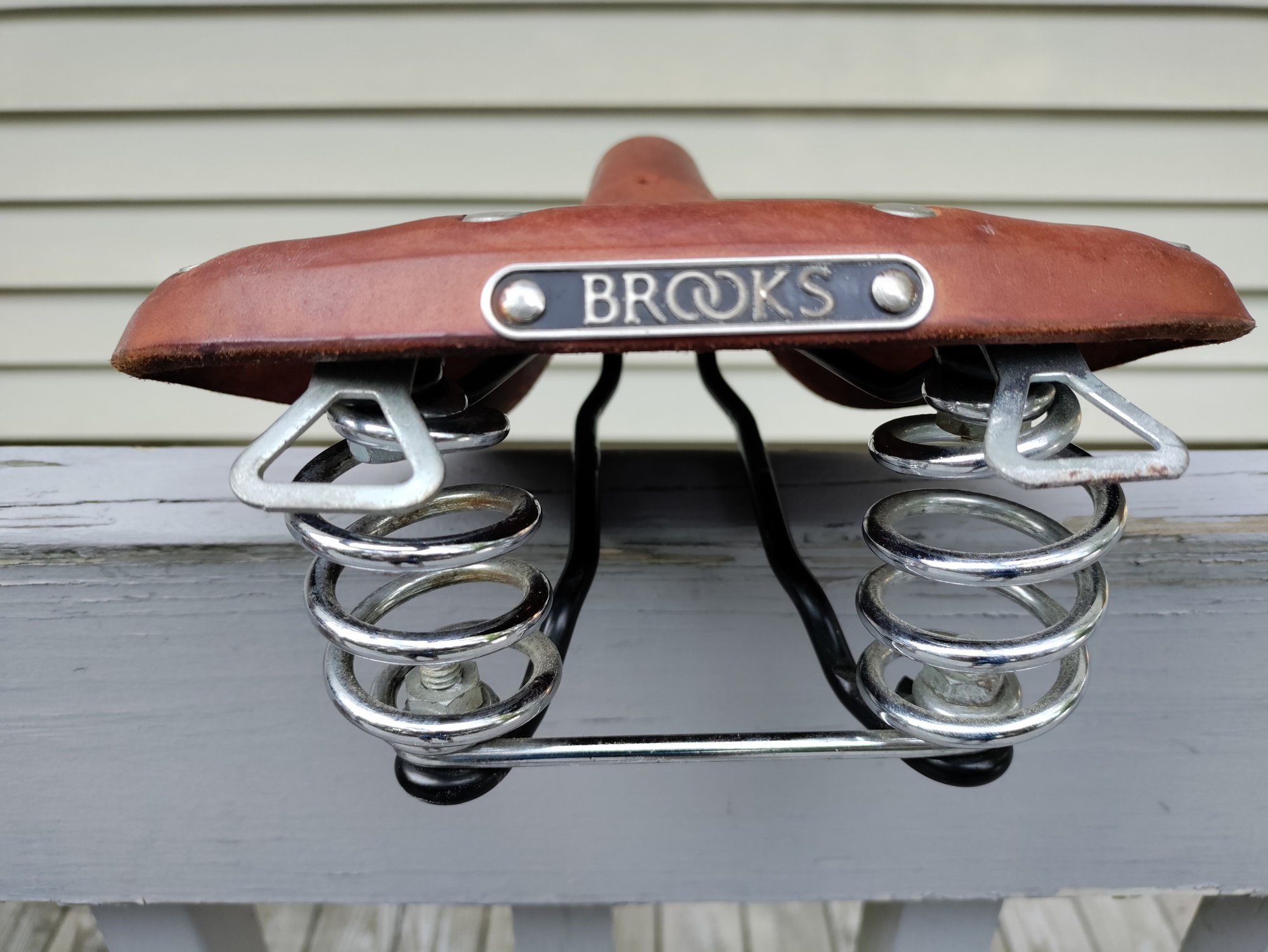 brooks b67