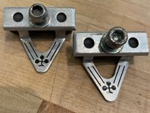 Round holes instead of oval like campy 