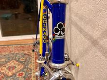 Cobalto brakes look good with the cobalt blue paint