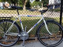 Late 80s Stumpjumper Comp Commuter