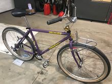 Specialized saddle with black grips