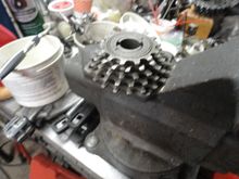Freewheel looks like Suntour five speed.