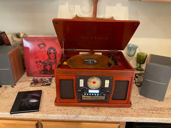 This thing has been a blast going old school makes music more interesting. 
