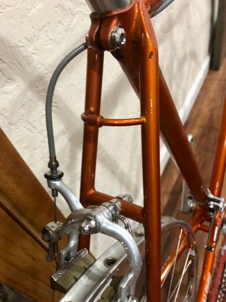 Yes, I know that cable holder is cool and looks a little orphaned here... also the routing is a little strange, but it does seem like this way offers the best routing possibility...