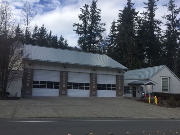 Then down the hill toward I-90 Interstate Hwy, but the short route to Issaquah is a right turn