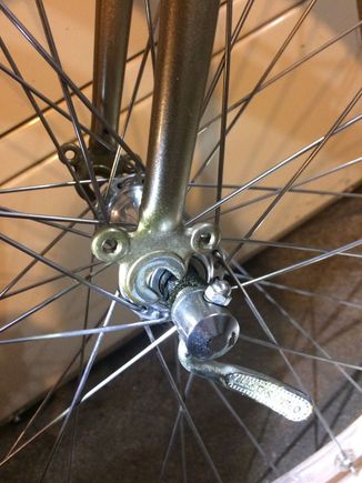 Double front eyelets