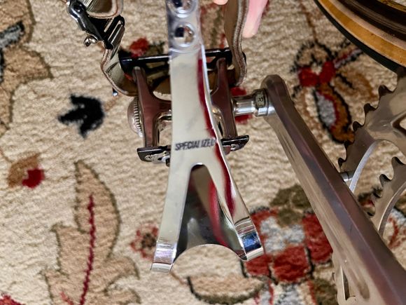 Specialized clips