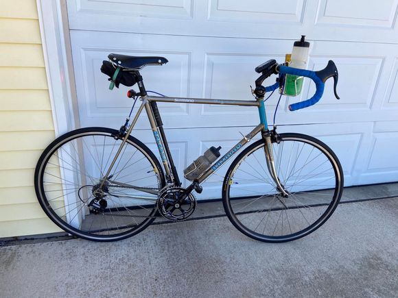  I recently tinkered with her and ditched the DP brakes and aero profile clincher for some more correct tubular rims, albeit on Campanutella 8spd hubs.  I think it looks much better.   