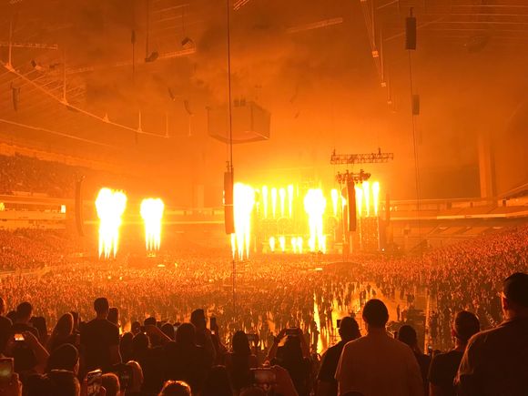 50,000 fanatics could feel the heat