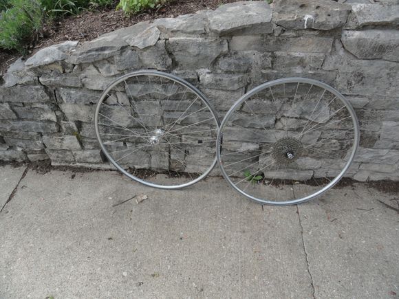 wheels without tires