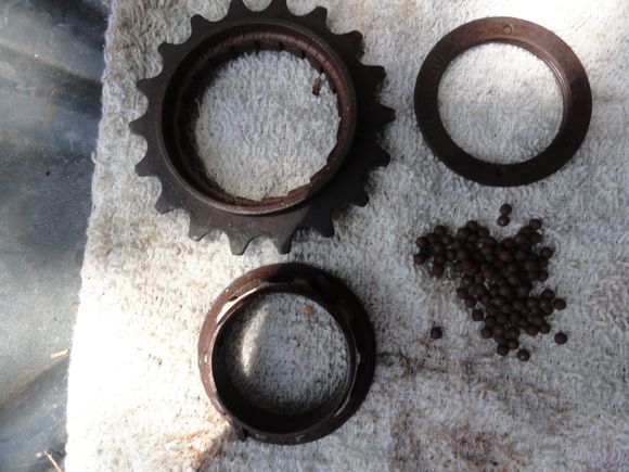 freehub parts all rusted up