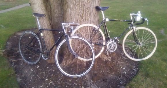 '66 Schwinn Racer fixed gear 700c and 1958 JC Higgins -Steyr of Austria on 28" (700c) hoops, 3 x 3 x 2 