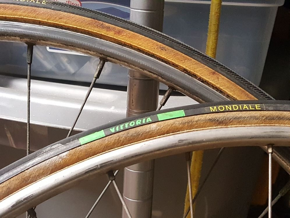 Clean vintage sew-up tires? - Bike Forums