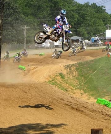 budds creek whipping over finish line table