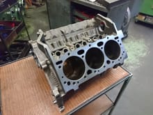 finished block, only thing left is hone to spec for the new pistons. no boring at this time. pistons are 0,002" over. less machining and i want all the wall strength if it comes to my mind to add a turbo or compressor.